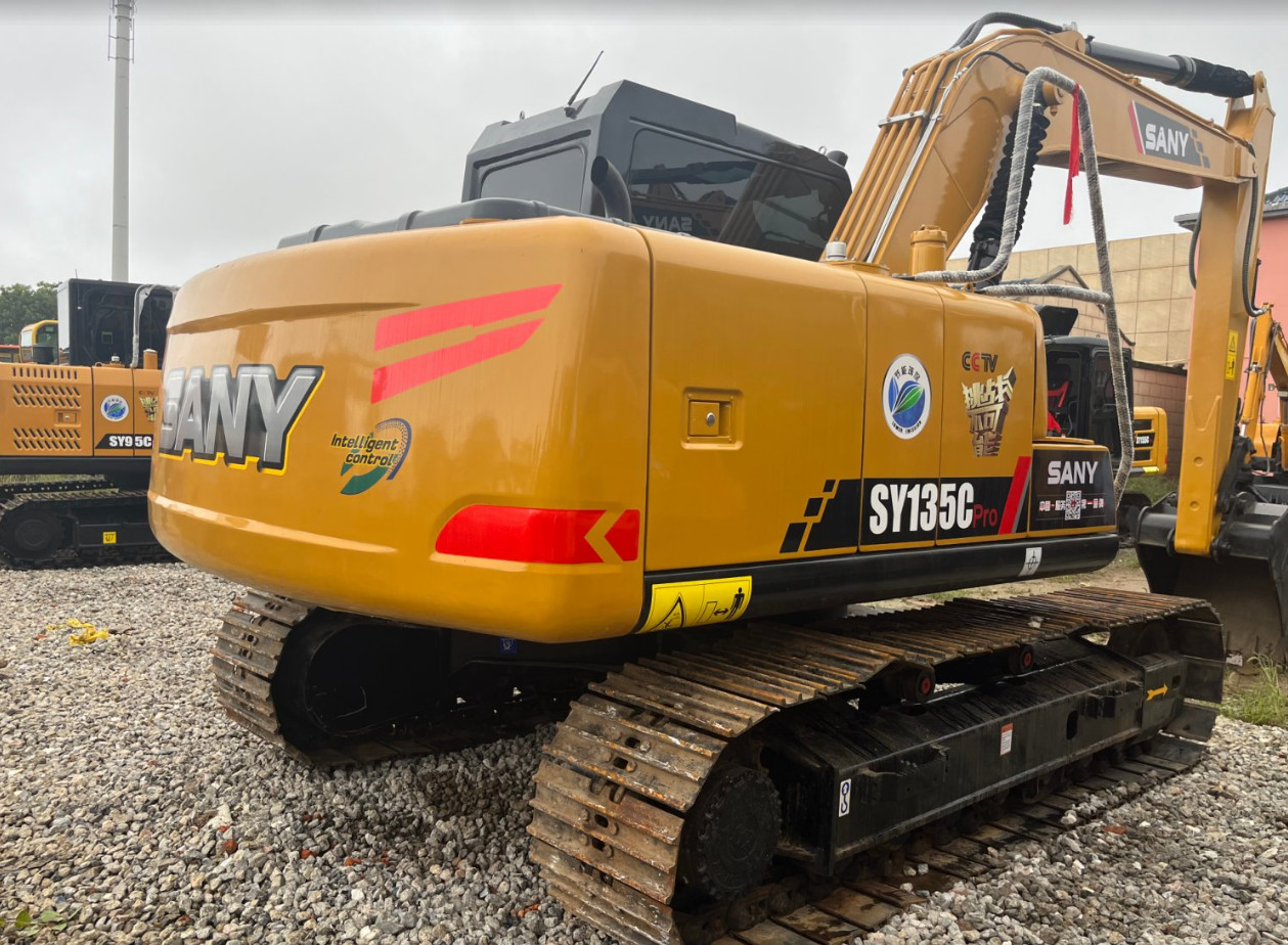 13 Ton Medium Used Crawler SY135 Excavators Secondhand Backhoe Digger