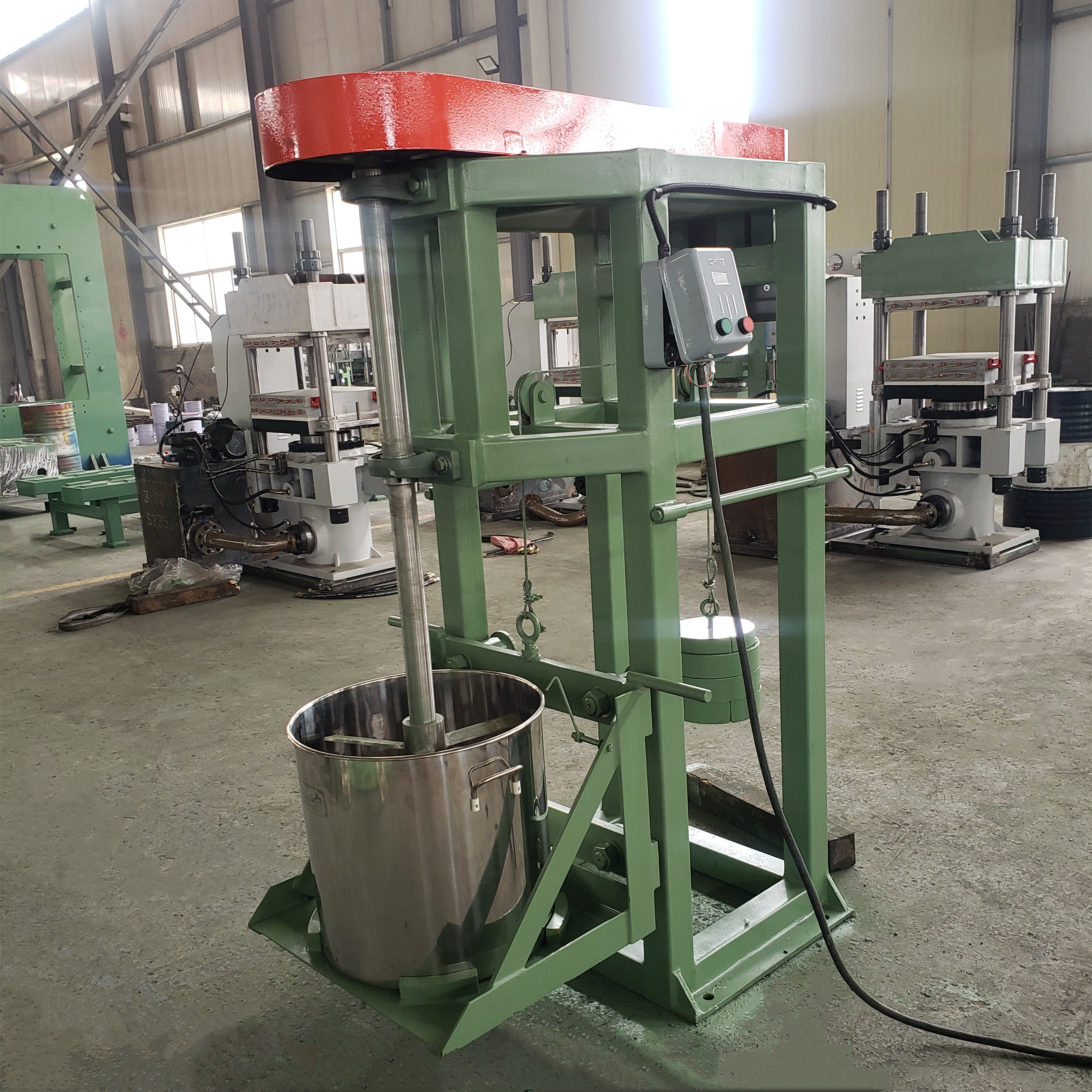 Long Service Life Column Type Rubber Tile Press Vulcanizer Rubber Tile Making Machine
