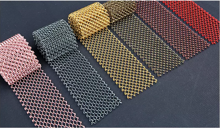 Decorative metal mesh curtain