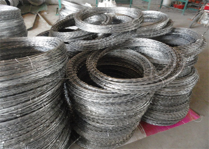 Concertina Razor Barbed Wire For Security Fence Form China Factory