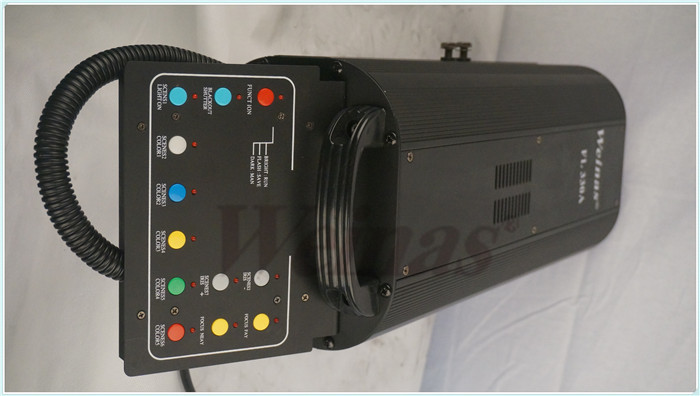 High Powerful Follow Spot Light Small Size 330w LED 7500K Color Temperature