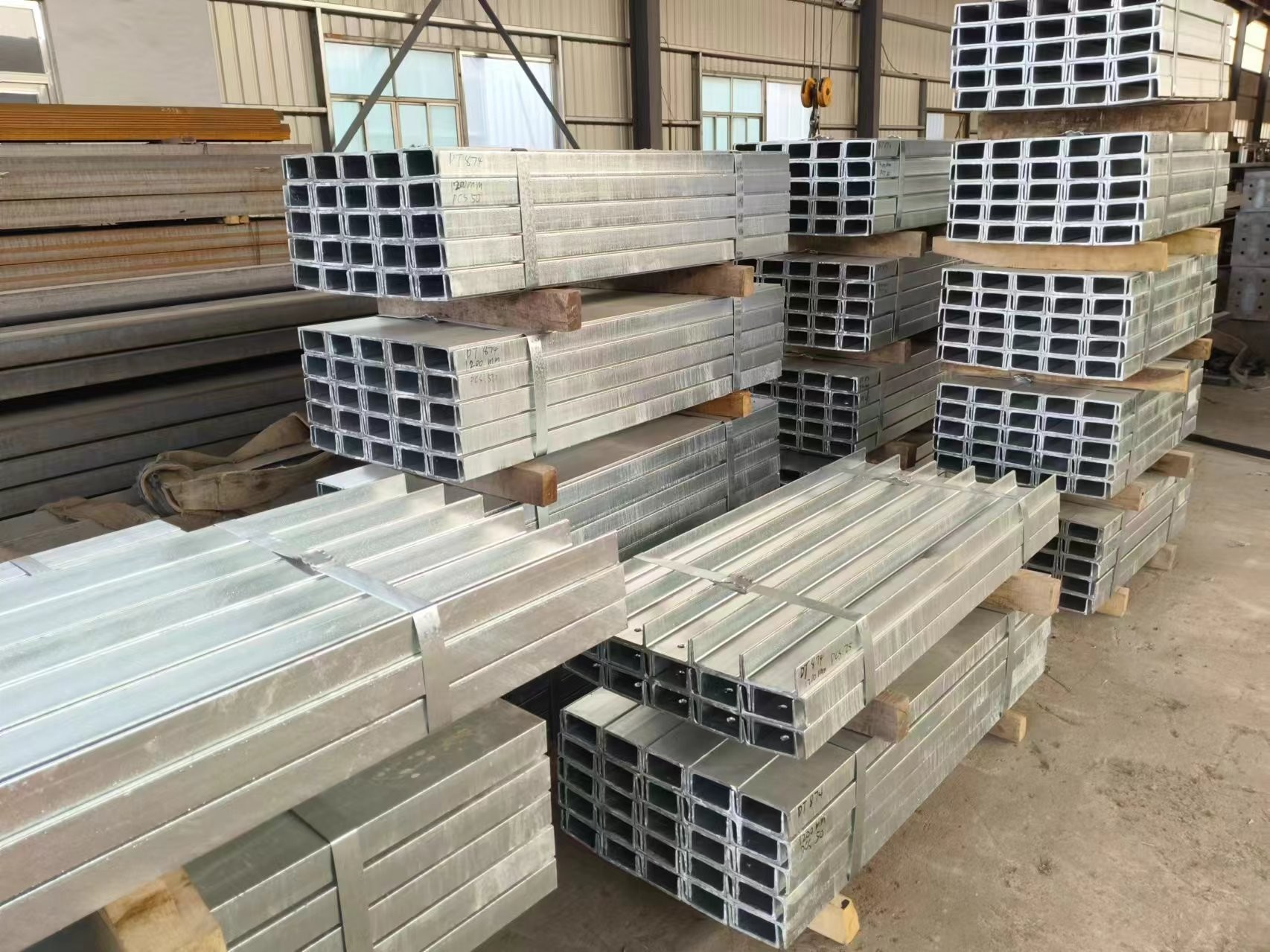 ACRS Approved Galvanised C Section Steel For Hot Rolled Craft
