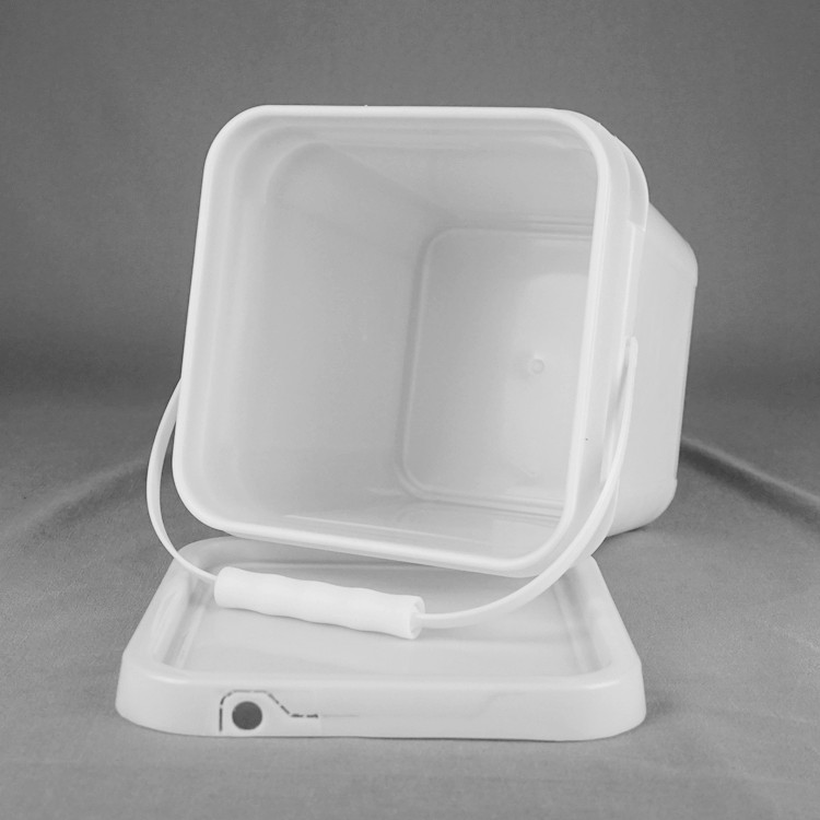 5 Liter Polypropylene White Square Plastic Buckets For Detergent