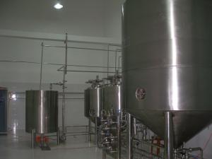 China SUS 304 Brewing Equipment Beer Manufacturing Equipment 1 Year Warranty wholesale