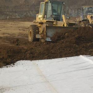 China PET Polyester Long Fibers Nonwoven Needle Punched Polyester Geotextile Non-Woven Geotextile For Road Covering wholesale