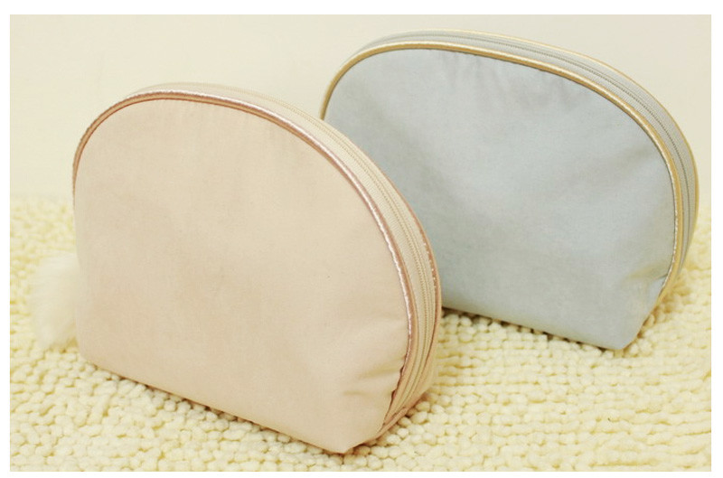 Embroidery Pattern Polyester Cosmetic Travel Bag