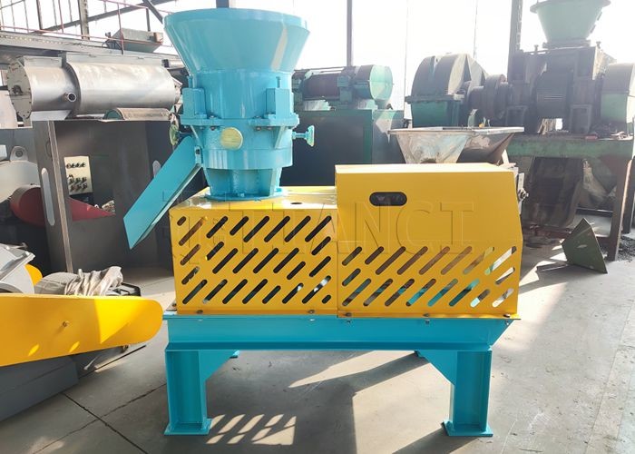 Chicken Manure Bio Organic Compost Fertilizer Granulator Flat Film Pellet Machine