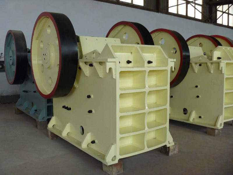 Mining Granite Basalt Hard Rock Stone Yellow Jaw Crusher AC Motor