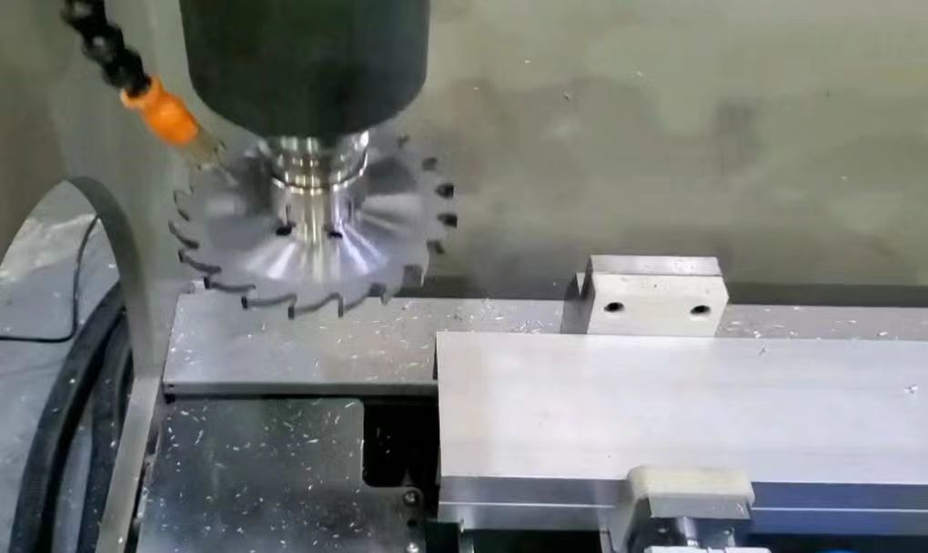 Automatic Curtain Wall Machine Aluminium Grooving Machine