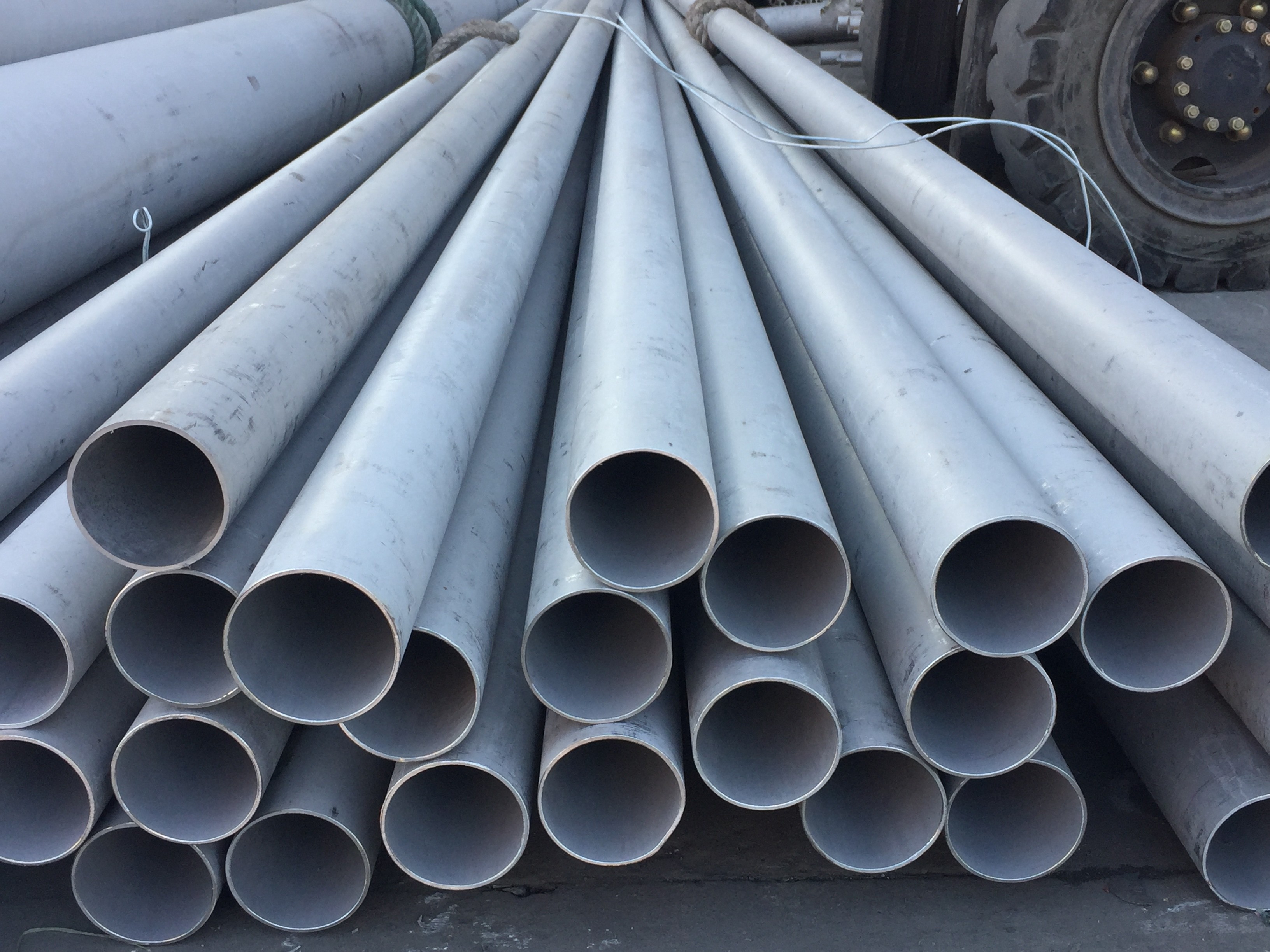 201 304 304L 316L 310S 100*100*5mm SS Square Tube Stainless Steel Square Rectangular Pipe Length 6m For Building