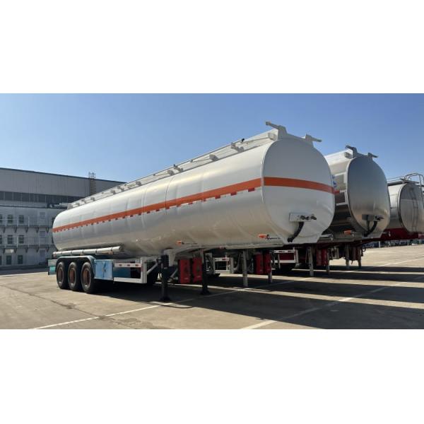 CIMC 40CBM Palm Oil Diesel Fuel Tank Truck Trailer 3/Tri/Thraa Axle for Sale Price Near Me in Madagascar