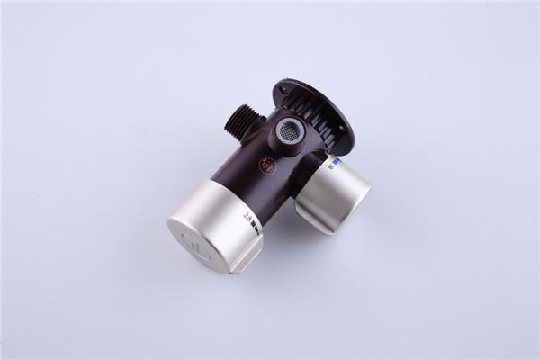 Brown Body Thermostatic Water Mixing Valve , 35 Double Switch Thermo Shower