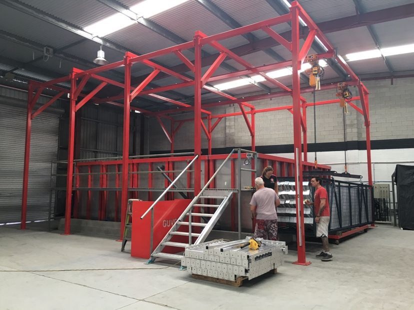 PLC Dip Pretreatment Plant Powder Painting Line For Metal Surface