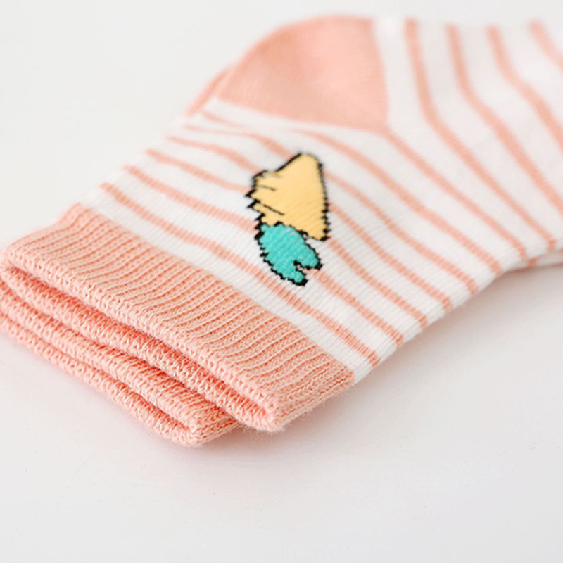 Anti Slip Printed Picture Socks Snagging Resistance For Newborn