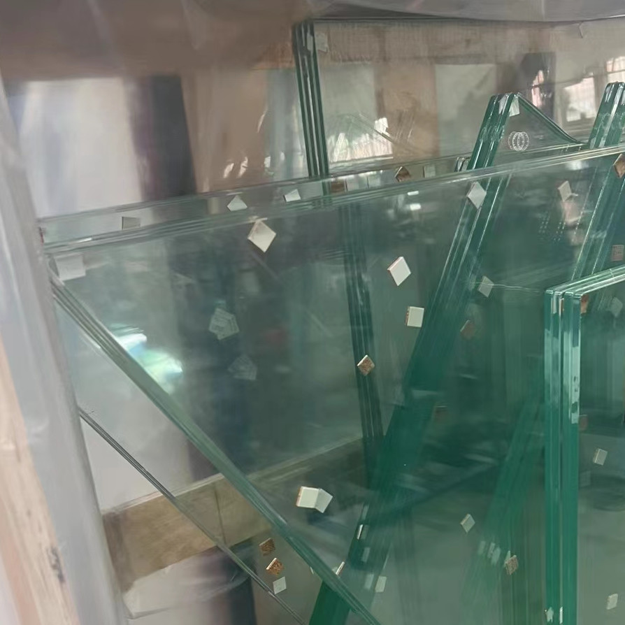 Oversize Flat Curved Laminated Tempered Glass Ultra High Architectural Glass For Hotel Airport Lobby