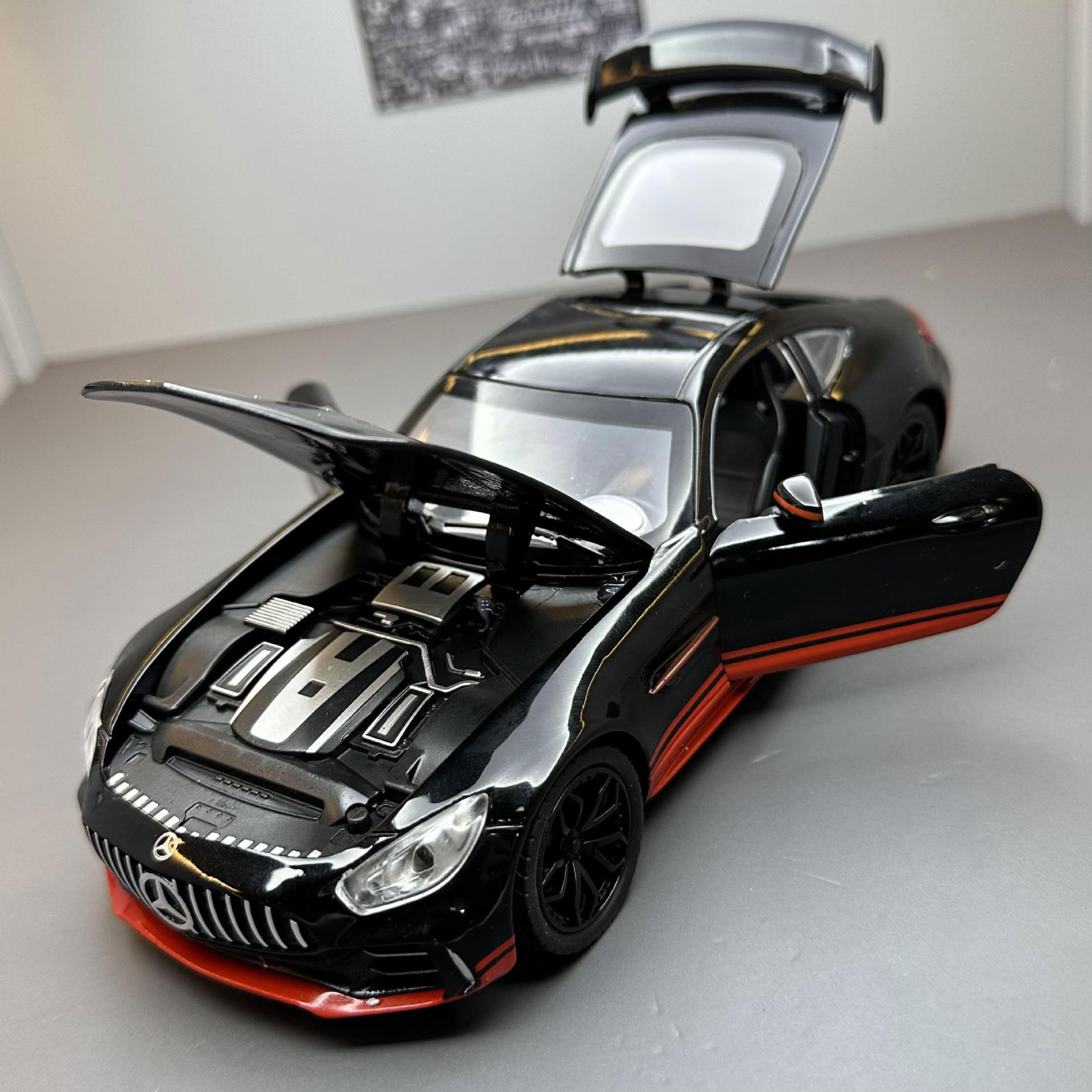 Alloy Amg Car Model 1 24 Daben Gtr With Spray Recoil Acousto-Optic Simulation Sports Car