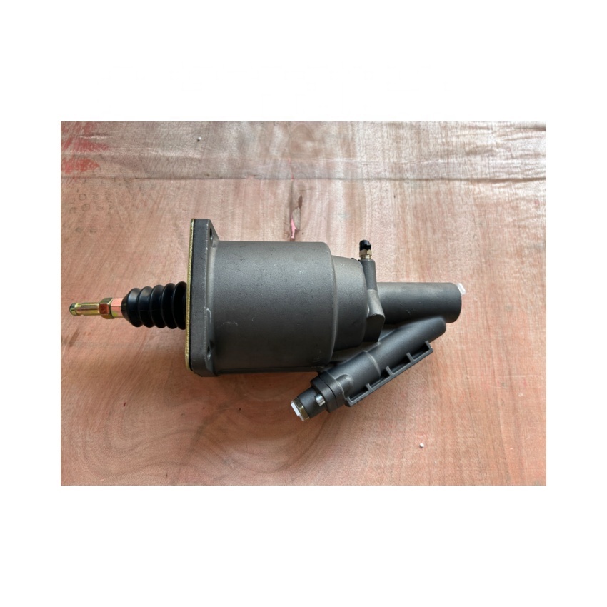 Shacman DZ93189230080 F3000 M3000 X3000 Clutch Booster for Heavy-Duty Applications