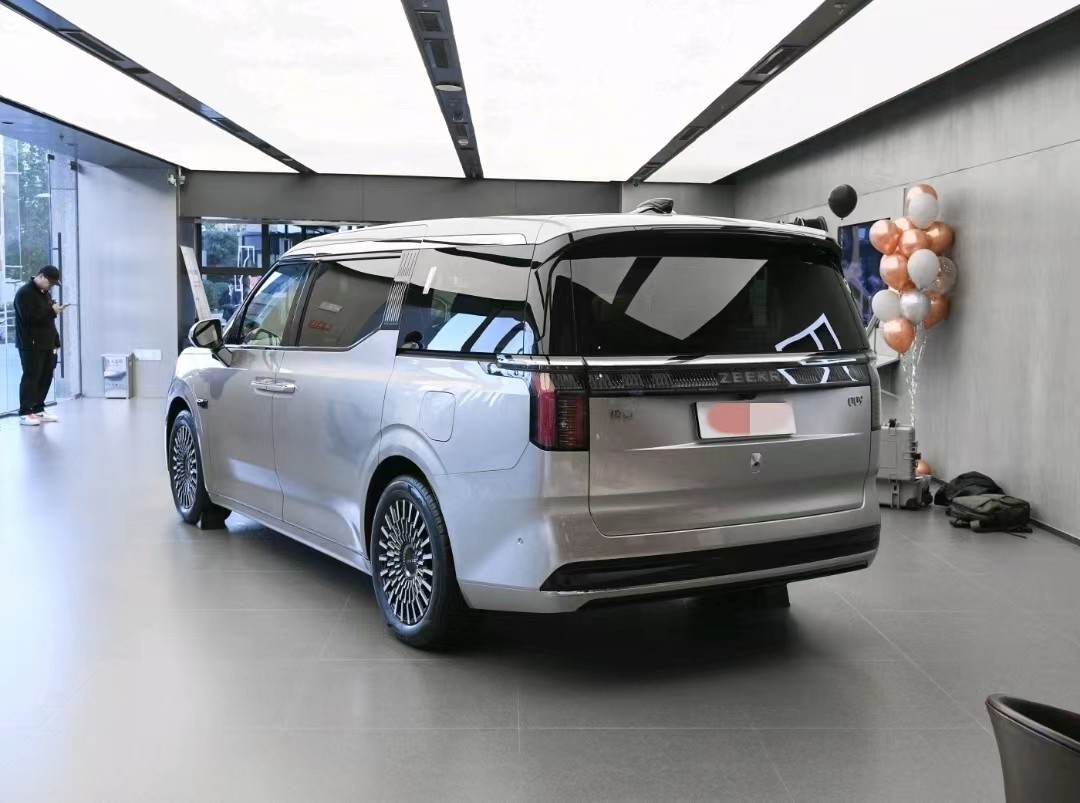 ZEEKR 009 ME Version 2022 Medium And Large MPV Pure Electric EV Car New