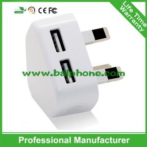 China Multifunction 3pin UK plug usb 5V 2.1A double wall charger wholesale