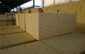 China RSKBL-75 Anti Stripping Kiln Refractory Bricks High Thermal Strength For Anti Slip Tape wholesale