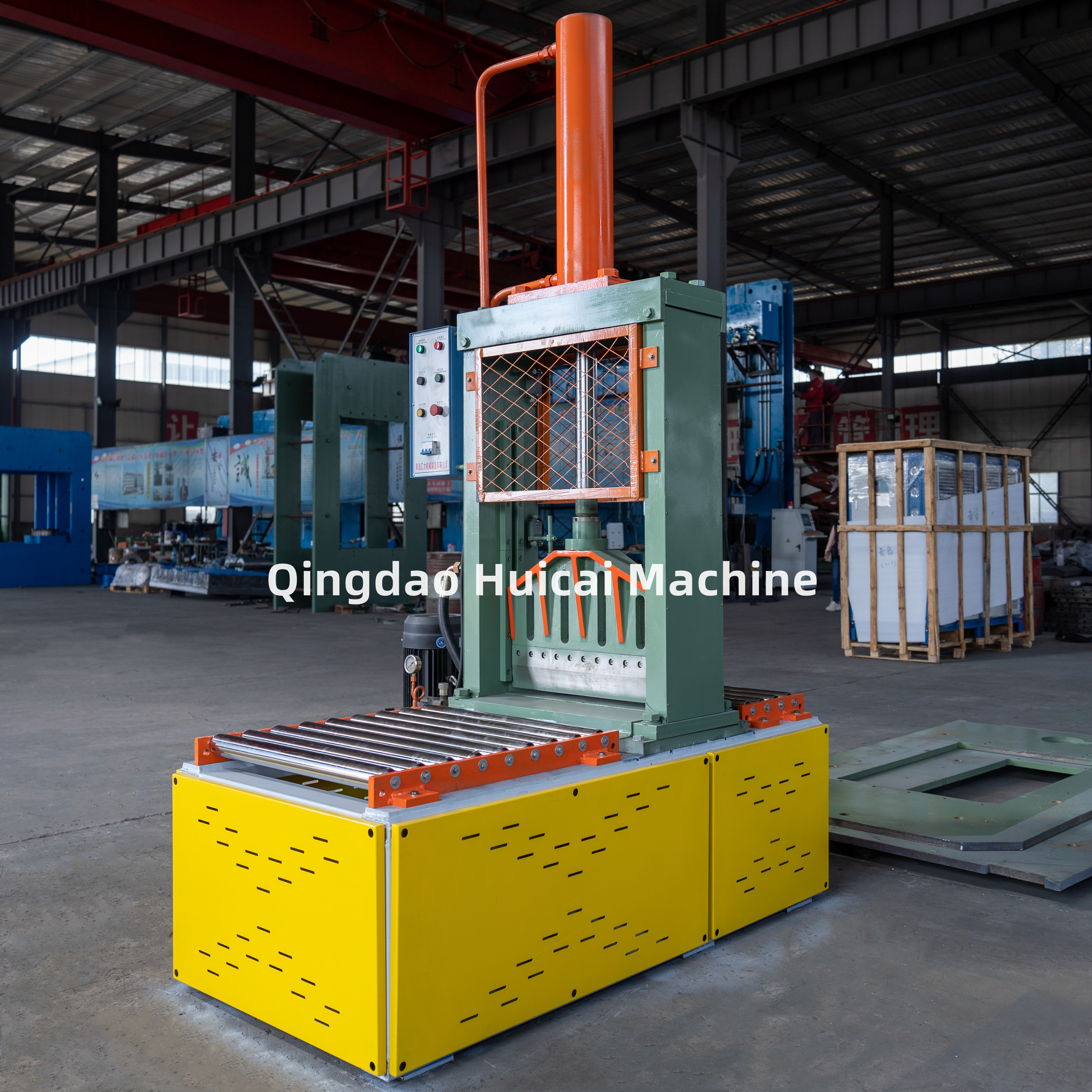 2122x1440x2509 mm Hydraulic Press Rubber Bale Cutters Single Stirp Rubber Cutter