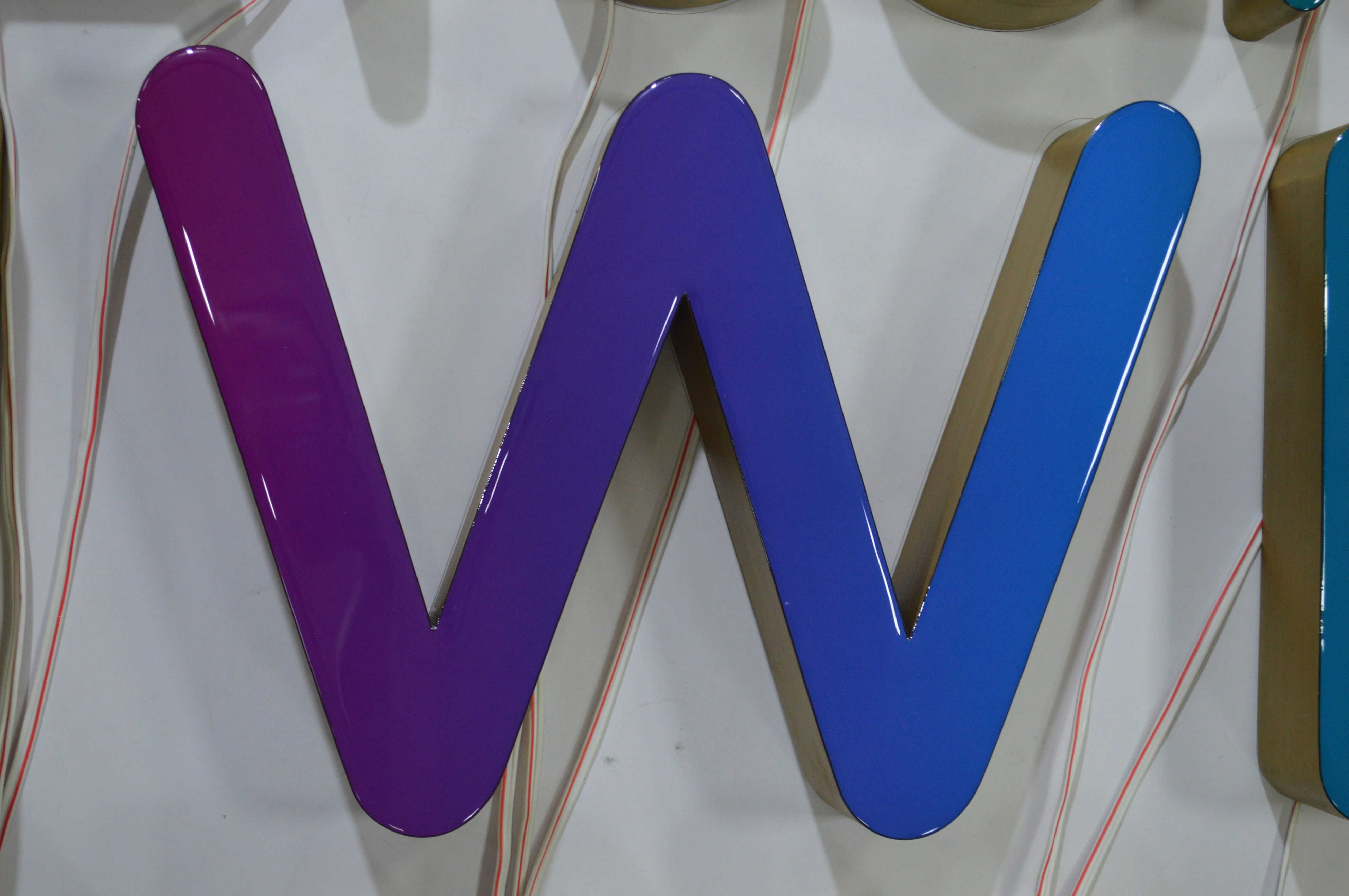 Outdoor Front Lit Channel Letter Sign 35mm 3D Embossed Acrylic Signage