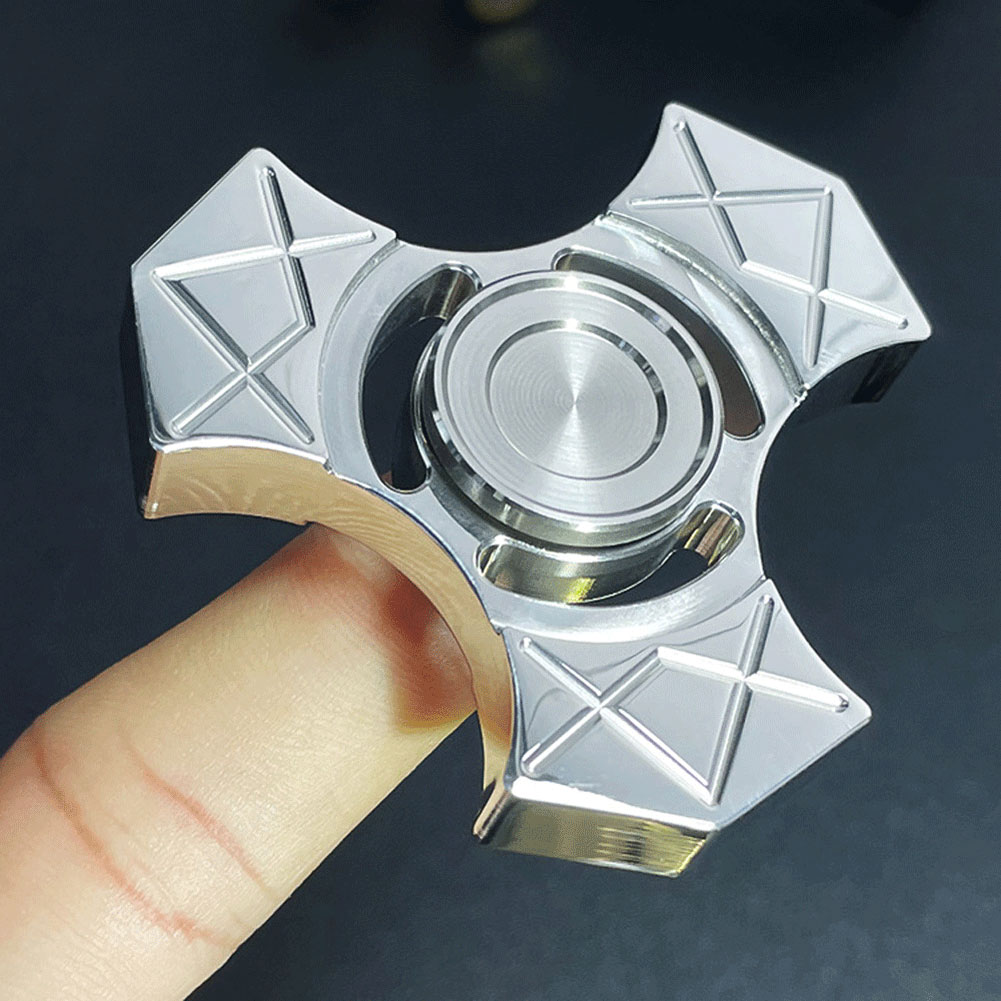 Metal Sensory Fidget Spinner Toy Tomahawk Resistance for Anxiety and Stress Relief