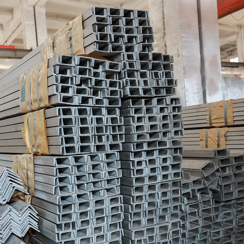 Hot Rolled Stainless Steel Channel 201 202 301 C Types U Shape