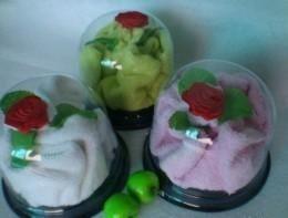 China Flower Shaped Cake Towel, 100% Cotton Material (YT-1909) wholesale