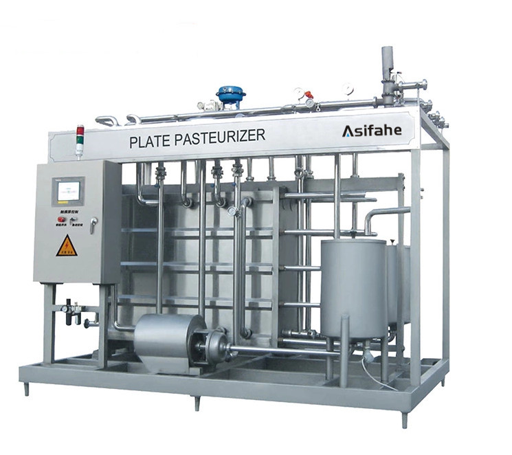 Complete set of automatic filling and beverage processing machine for beverage juice production line