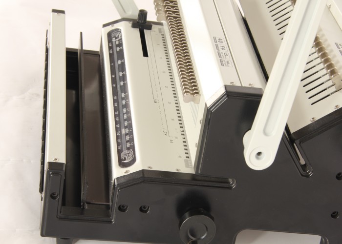 Office cold 330mm 600mm/Min Film Laminating Machine For ID Card / Photo