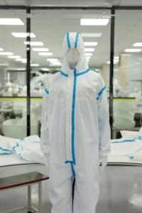 China Non Woven Full Body Coverall Disposable Protective Suit CE Approval wholesale