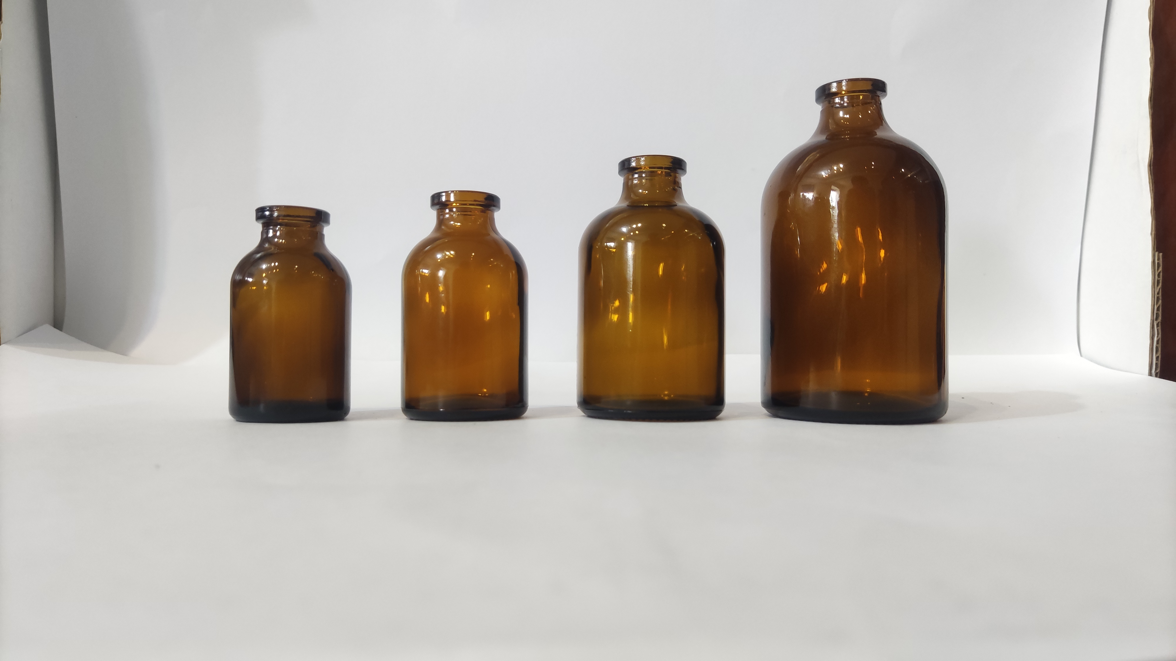 Antibiotic Glass Bottle 30ml 50ml 100ml Moulded Sodium Calcium Borosilicate Glass Vial