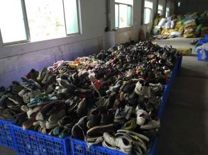 China used children sports shoes wholesale