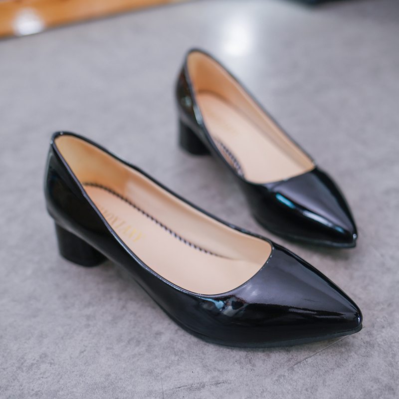 Spring Single Shoe Pointy Ladies High Heels 4cm Leather Upper Pumps Business Office