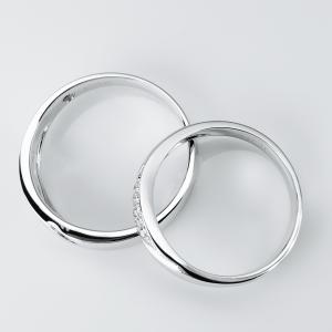 China Unique Design Weeding White Gold 8.5g Diamond Couple Rings wholesale
