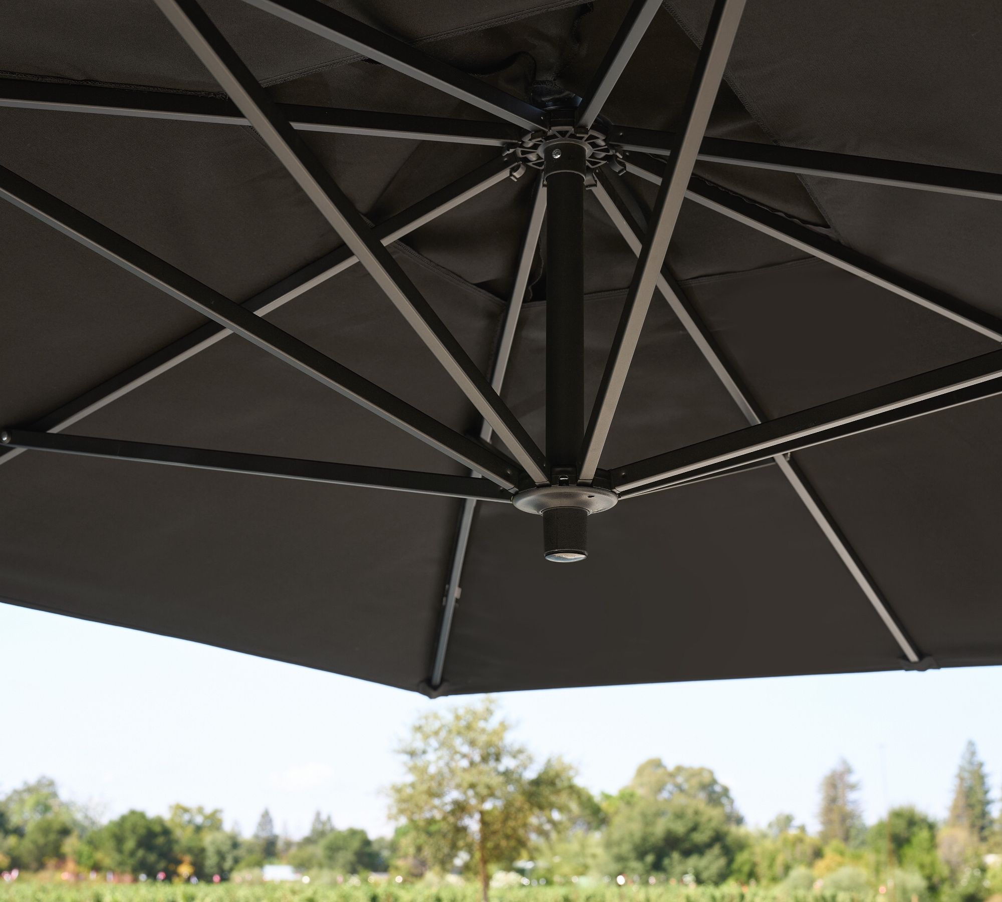 Waterproof Sunshade Aluminum Parasol 10ft Rectangular Cantilever Patio Umbrella for Garden