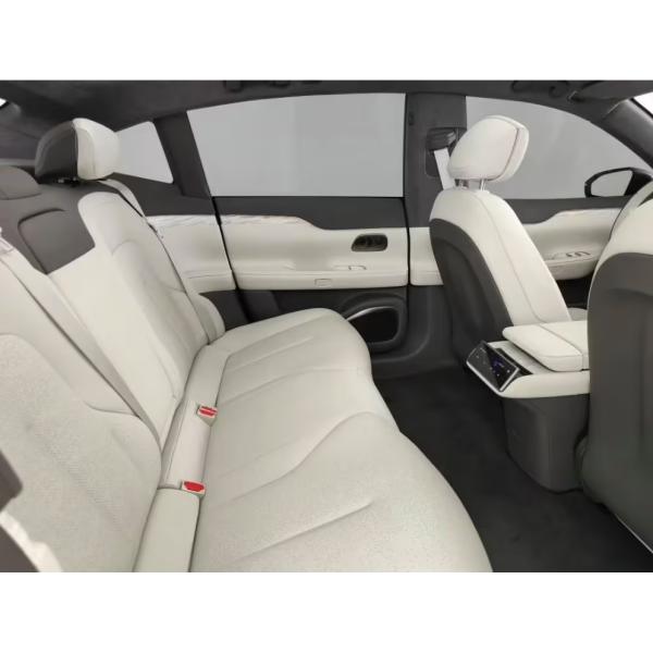 Left Steering Nio ES6 Electric Car with 5 Seats 5 Doors and Extra Long Endurance