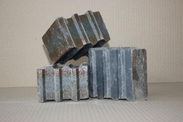 CrO Content % International Standard Silicon Carbide Bricks for Industrial Furnaces