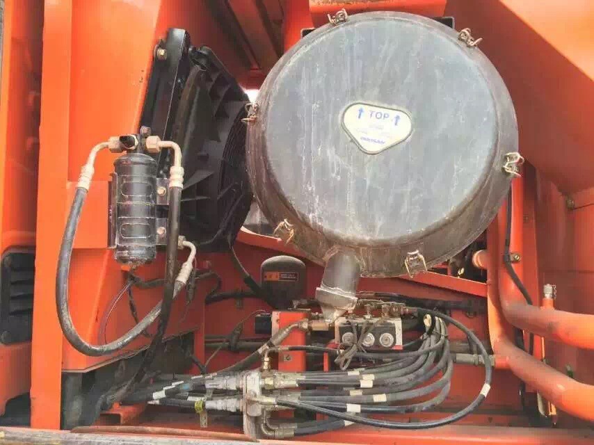 Original 202KW Rated Power Used Doosan DH370LC Excavator Good Condition