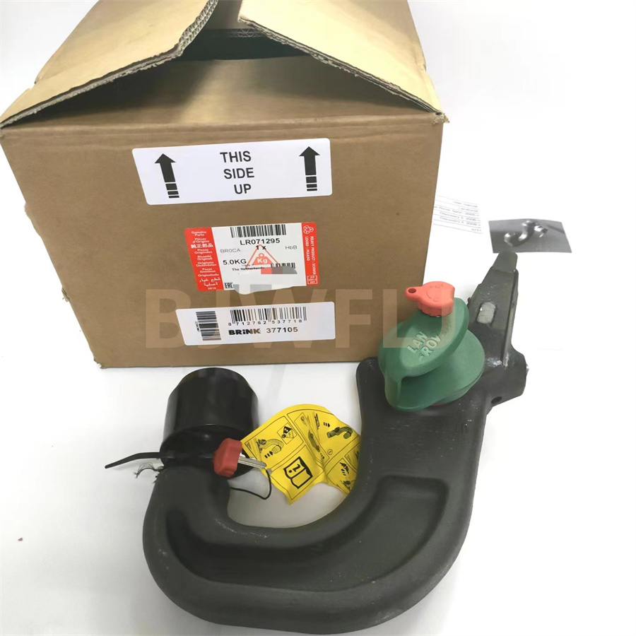 2014-2016 Auto Land Rover Chassis Parts Plastic Tow Hook LR071295 ODM