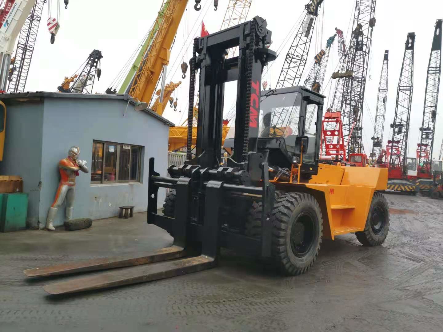 Second Hand 900mm 20 Ton FD200Z TCM Diesel Forklift