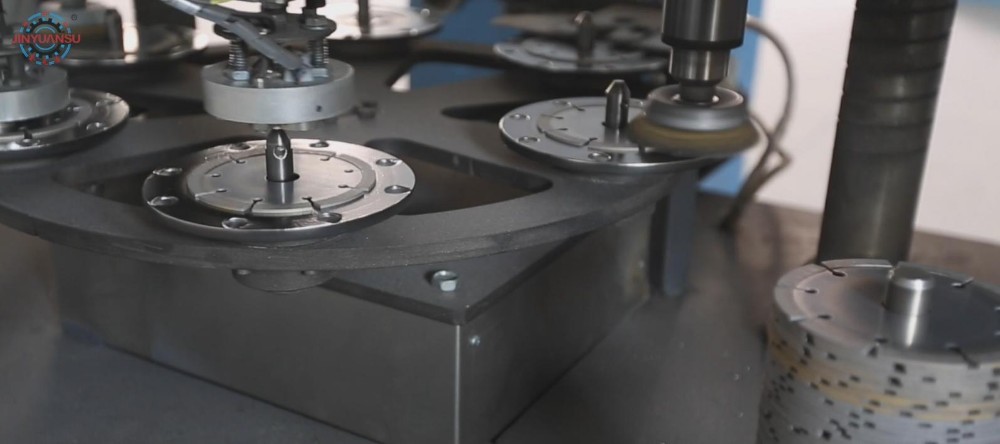 Ceramic Cutting Saw Blade