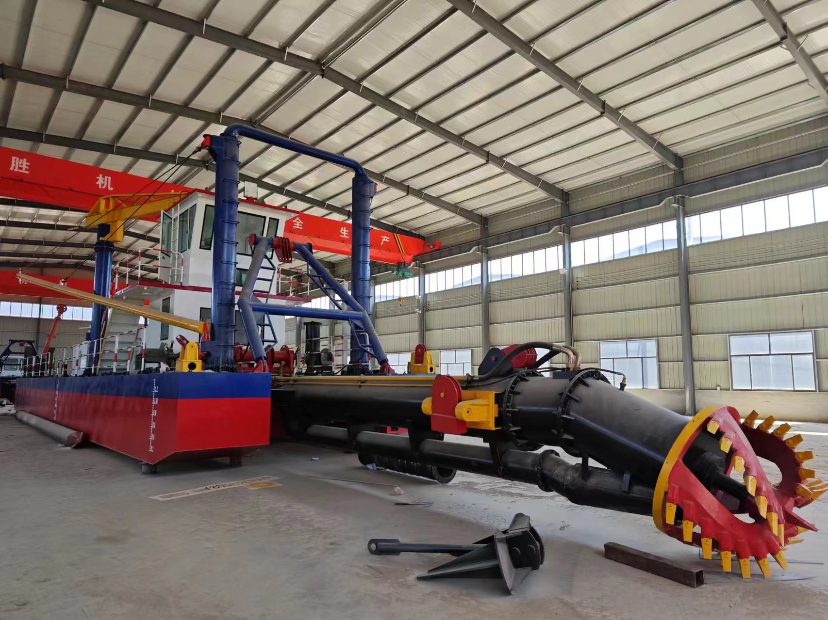 CSD Cutter Suction Dredger 20inch With Rexroth Hydraulic System And WN450 Sand Pump