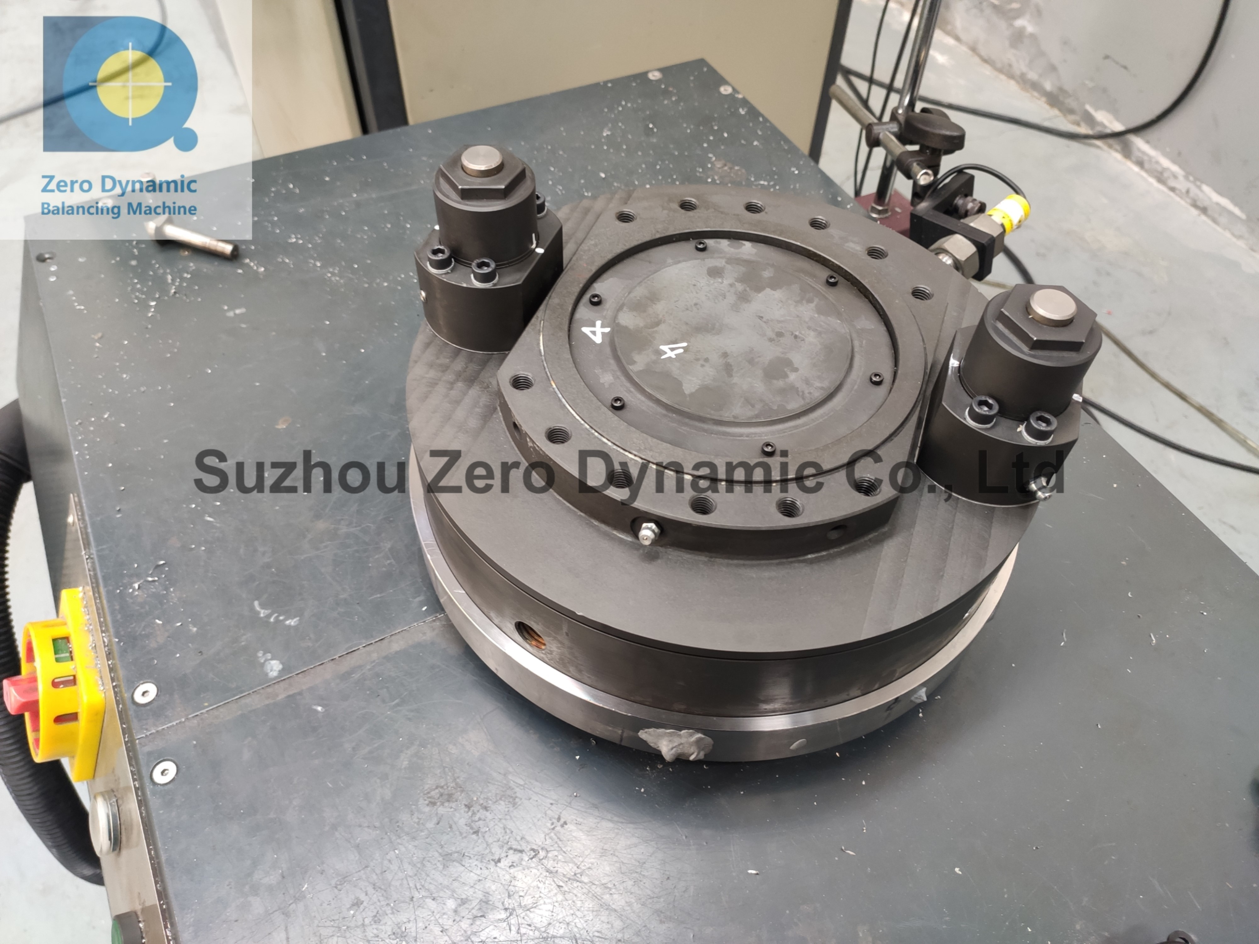 Chuck, Flywheel Balancing Machine , Vertical Clutch Balancing Machine