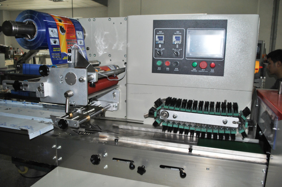 Continuous Automatic Biscuit Packing Machine Multi Function Mechanical