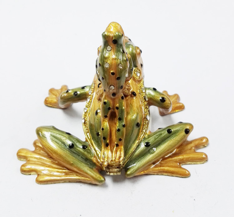 The Frog Prince with baby beautiful shape metal jewelry box antique metal jewelry box