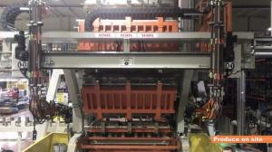 China Household Appliance Refrigerator Production equipment ——8-Station Rotary Door Panel Foaming Line wholesale