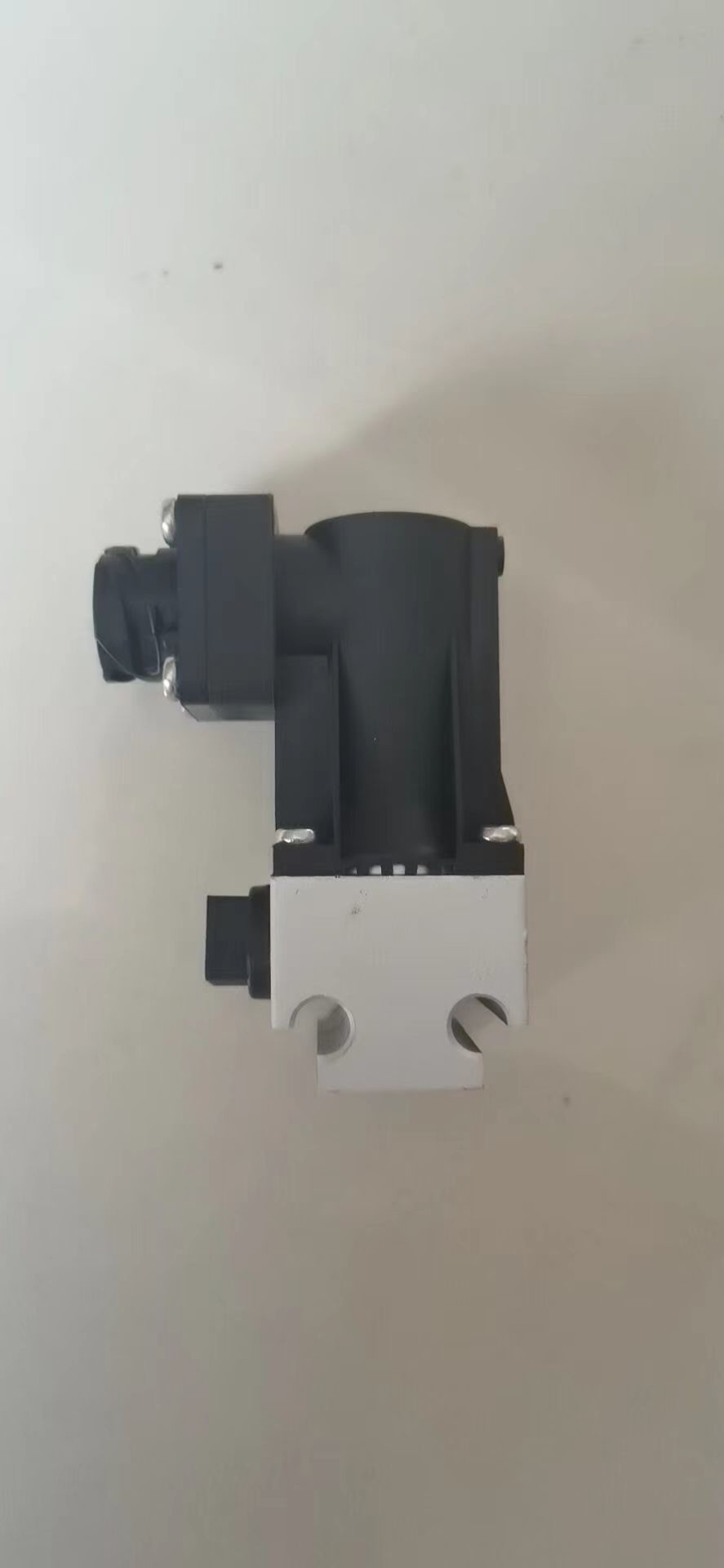 truck solenoid valves 0501316527