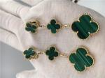 Van Cleef Arpels 18K Gold Jewelry Women's Flower Shape Green Earrings